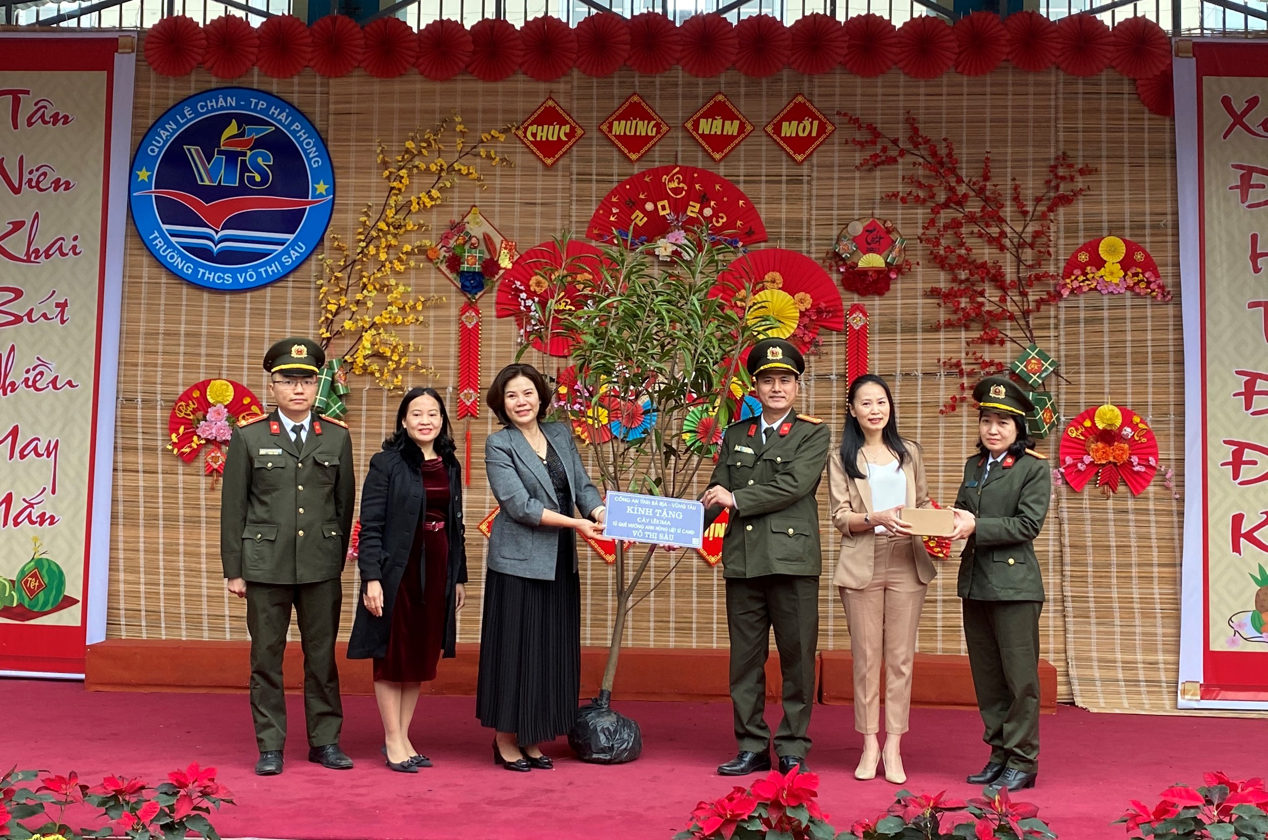 Phòng Hậu cần -CATP: Hưởng ứng công trình “Trồng cây Lêkima – Đời đời nhớ ơn Anh hùng liệt sỹ Võ Thị Sáu